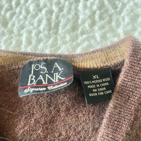 Jos. a Bank Wool Sweater | Size XL - Fits like a Small - Picture 2 of 2
